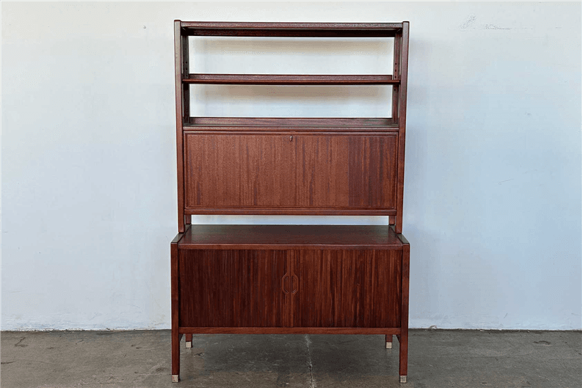 SHELVING 344