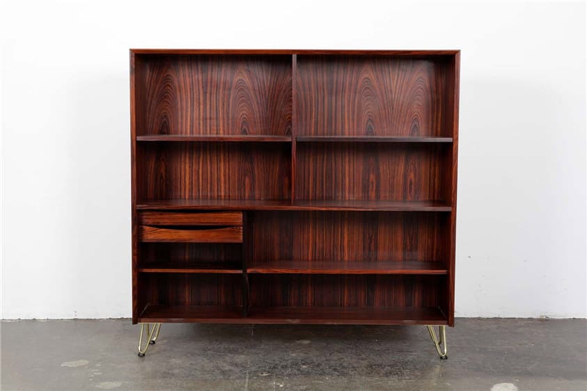SHELVING 424