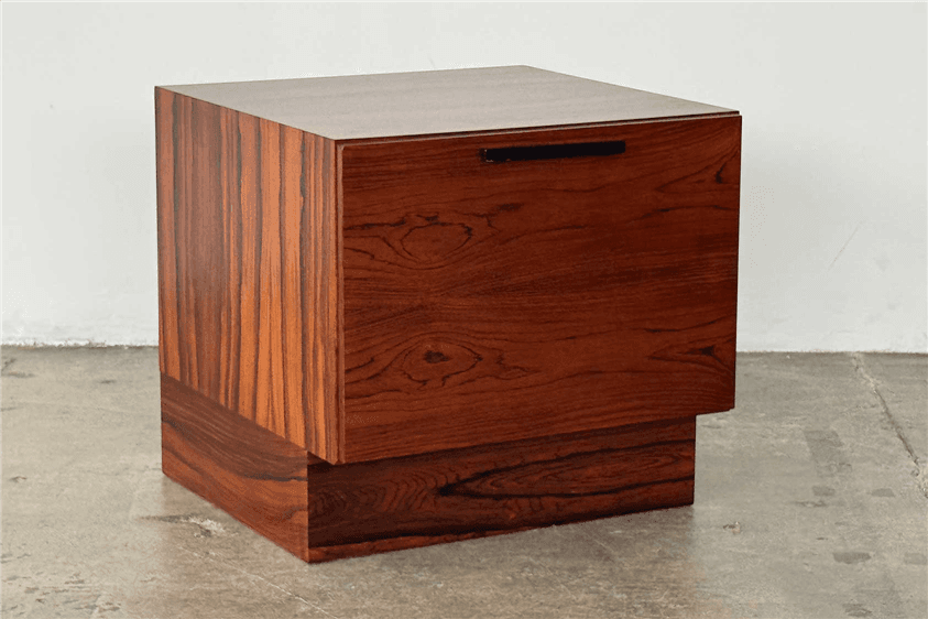 cabinet 423